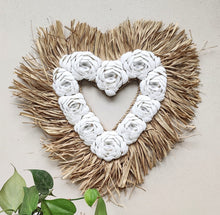 HOME DECOR: Wall Hanging Accent. Natural Seashells and Raffia in Heart Design.