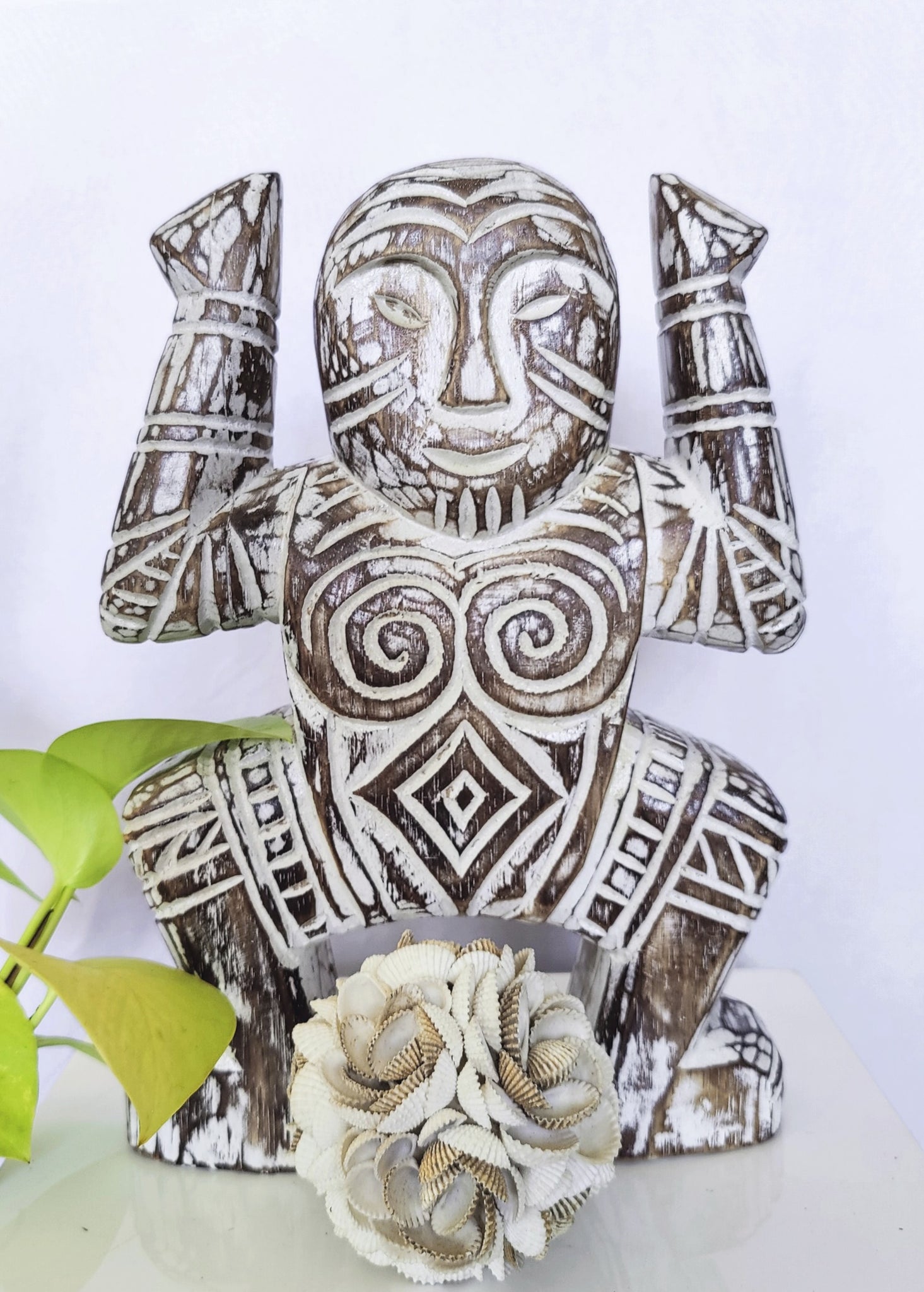 Home Decor. Tabletop Showpiece. Hand Carved Wooden Fish Statuettes Swi –  TAMARA HOME DECOR