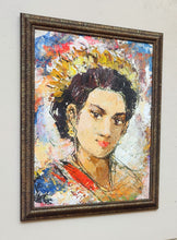OIL PAINTING IN TEXTURED STYLE OF A BALINESE LADY.