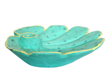 Home Decor: Tabletop Showpiece.Wooden Clam Shell Catchall, "Clam Shell"