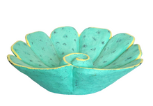 Home Decor: Tabletop Showpiece.Wooden Clam Shell Catchall, "Clam Shell"