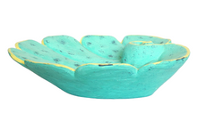 Home Decor: Tabletop Showpiece.Wooden Clam Shell Catchall, "Clam Shell"