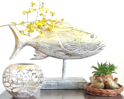 Home Decor. Tabletop Showpiece. Hand Carved Wooden Fish Statuettes Swi –  TAMARA HOME DECOR