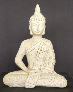 TABLE - OUTDOOR DECOR: Beautiful Stone Meditating Buddha, sitting in Lotus Pose.